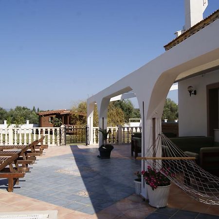 Liberta Guesthouse Seferihisar Extérieur photo