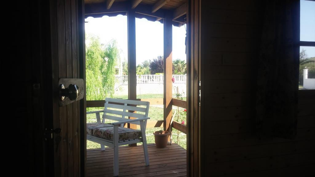 Liberta Guesthouse Seferihisar Chambre photo